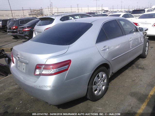 4T4BF3EK5BR154381 - 2011 TOYOTA CAMRY SE/LE/XLE SILVER photo 4