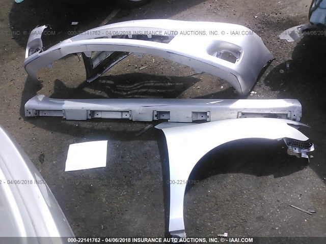 4T4BF3EK5BR154381 - 2011 TOYOTA CAMRY SE/LE/XLE Күміс фото 6