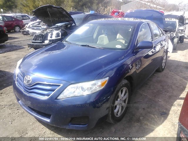 4T4BF3EK6AR019599 - 2010 TOYOTA CAMRY SE/LE/XLE 蓝色 照片 2