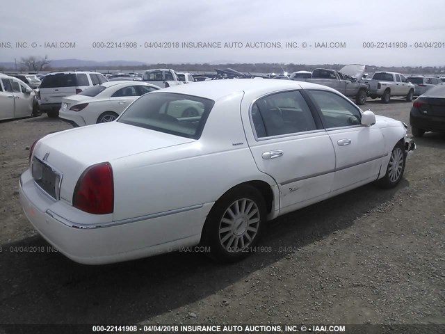 1LNHM81W04Y610279 - 2004 LINCOLN TOWN CAR EXECUTIVE/SIGNATURE Beyaz fotoğraf 4