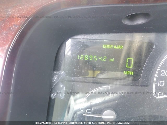 1LNHM81W04Y610279 - 2004 LINCOLN TOWN CAR EXECUTIVE/SIGNATURE Beyaz fotoğraf 7