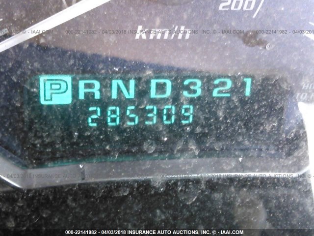 1GYEC63T12R186758 - 2002 CADILLAC ESCALADE LUXURY კრემისფერი ფოტო 7