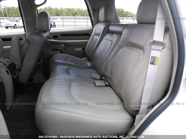1GYEC63T12R186758 - 2002 CADILLAC ESCALADE LUXURY კრემისფერი ფოტო 8