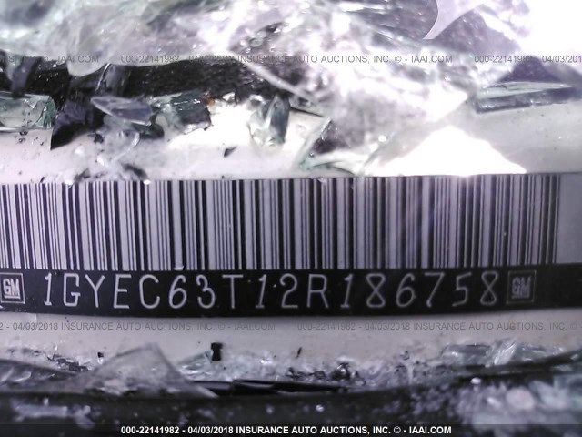 1GYEC63T12R186758 - 2002 CADILLAC ESCALADE LUXURY კრემისფერი ფოტო 9