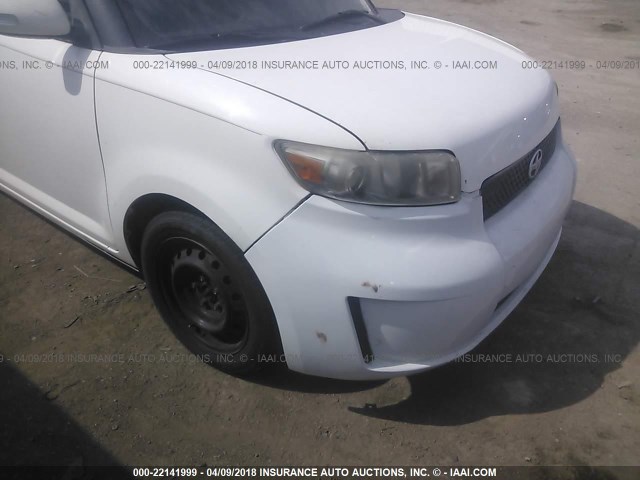 JTLKE50E981043345 - 2008 TOYOTA SCION XB თეთრი ფოტო 6