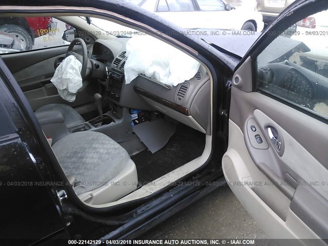 1G1ZT54805F148416 - 2005 CHEVROLET MALIBU LS 黑色 照片 5