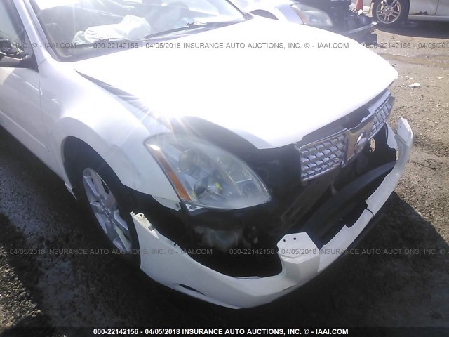 1N4BA41E54C834654 - 2004 NISSAN MAXIMA SE/SL WHITE photo 6