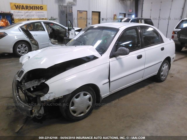 KLATA526XXB429466 - 1999 DAEWOO LANOS S WHITE photo 2