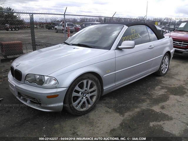 WBABS53482JU90051 - 2002 BMW 330 CI SILVER photo 2