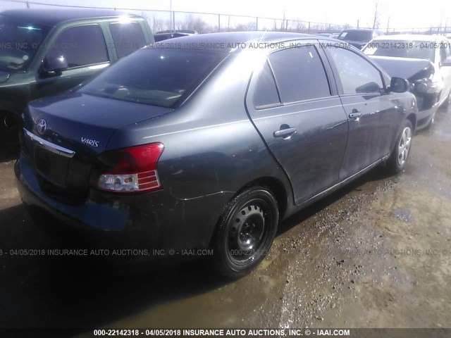 JTDBT923171142258 - 2007 TOYOTA YARIS GRAY photo 4