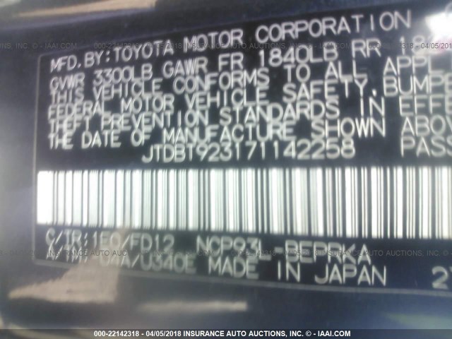 JTDBT923171142258 - 2007 TOYOTA YARIS GRAY photo 9