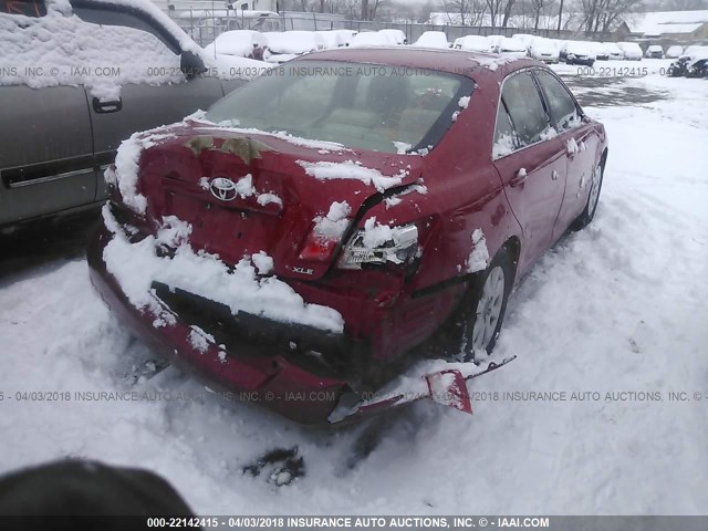 4T1BE46K87U183205 - 2007 TOYOTA CAMRY NEW GENERAT CE/LE/XLE/SE RED photo 4