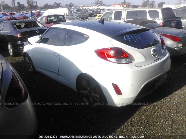 KMHTC6AD5DU123960 - 2013 HYUNDAI VELOSTER WHITE photo 3