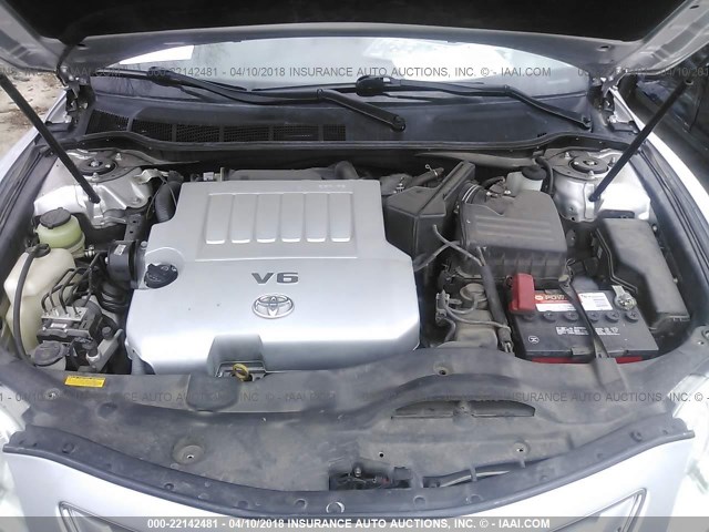 4T1BK46K69U595425 - 2009 TOYOTA CAMRY SE/LE/XLE ვერცხლისფერი ფოტო 10