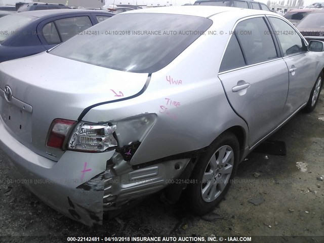 4T1BK46K69U595425 - 2009 TOYOTA CAMRY SE/LE/XLE ვერცხლისფერი ფოტო 6