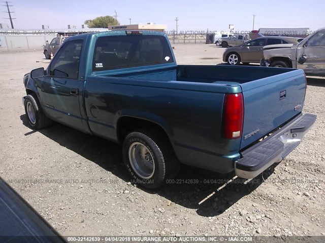 1GTEC14W8VZ546176 - 1997 GMC SIERRA C1500 GREEN photo 3