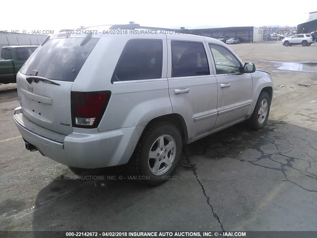 1J8HR58217C552135 - 2007 JEEP GRAND CHEROKEE LIMITED SILVER photo 4