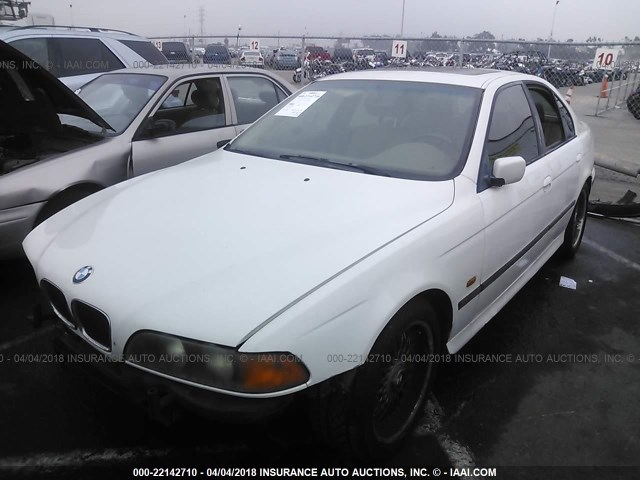 WBADD6327WGT90422 - 1998 BMW 528 I AUTOMATIC WHITE photo 2