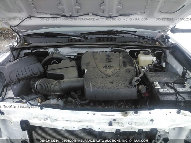 3TMCZ5AN9HM056702 - 2017 TOYOTA TACOMA DBL CAB/SR/TRDSPT/OR/PRO თეთრი ფოტო 10