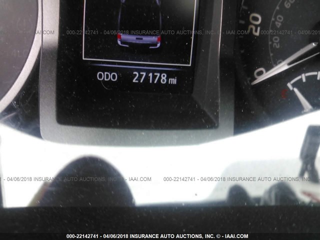 3TMCZ5AN9HM056702 - 2017 TOYOTA TACOMA DBL CAB/SR/TRDSPT/OR/PRO თეთრი ფოტო 7