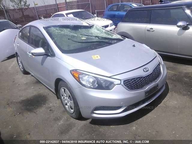 KNAFX4A60G5532598 - 2016 KIA FORTE LX SILVER photo 1