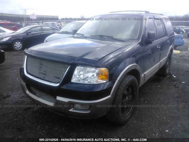 1FMFU18L54LB90803 - 2004 FORD EXPEDITION EDDIE BAUER BLACK photo 2