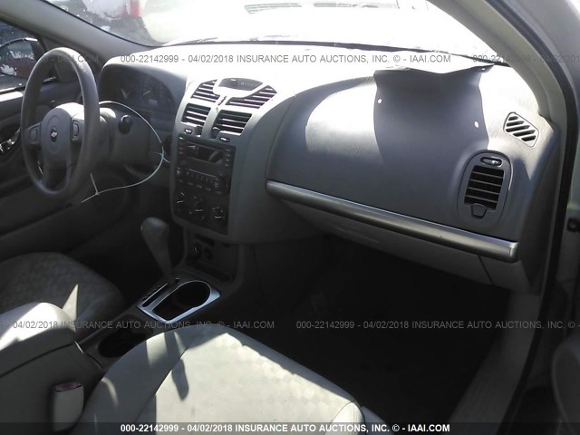 1G1ZT64804F212748 - 2004 CHEVROLET MALIBU MAXX LS ვერცხლისფერი ფოტო 5
