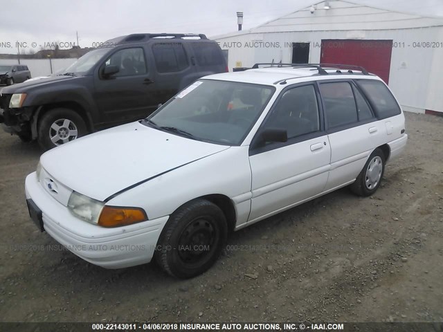 1FASP15J2SW388110 - 1995 FORD ESCORT LX/SPORT WHITE photo 2