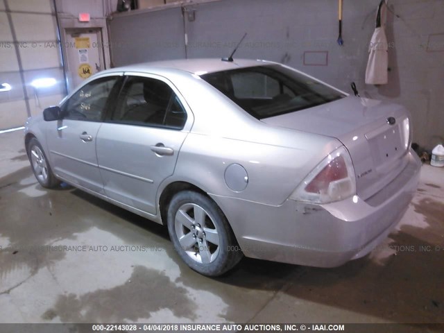 3FAHP07Z99R135788 - 2009 FORD FUSION SE SILVER photo 3