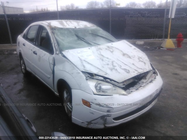 1FAFP34P21W266736 - 2001 FORD FOCUS SE/SE COMFORT WHITE photo 1