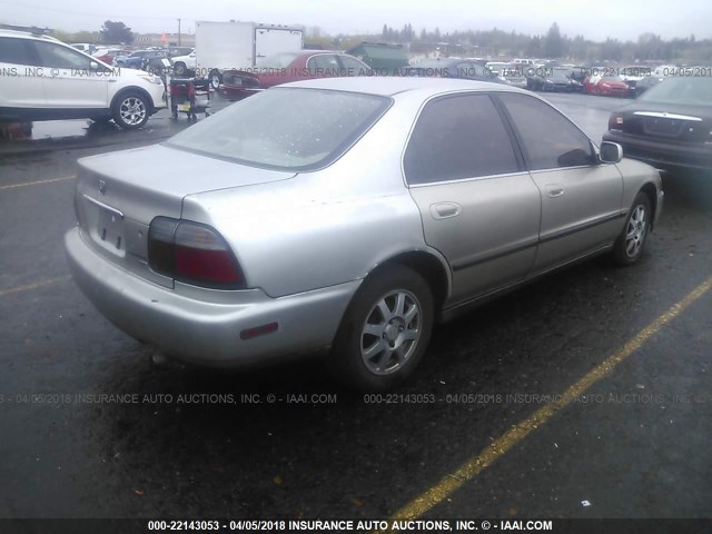 1HGCD5638TA291508 - 1996 HONDA ACCORD LX/EX BEIGE photo 4