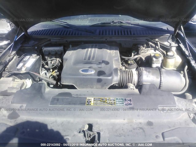 1FMRU15WX3LC37625 - 2003 FORD EXPEDITION XLT შავი ფოტო 10