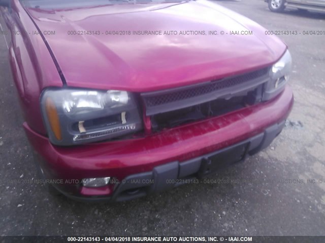 1GNDT13S752302609 - 2005 CHEVROLET TRAILBLAZER LS/LT RED photo 6