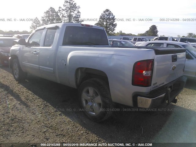 1GCRCREA3BZ192260 - 2011 CHEVROLET SILVERADO C1500  LS SILVER photo 3