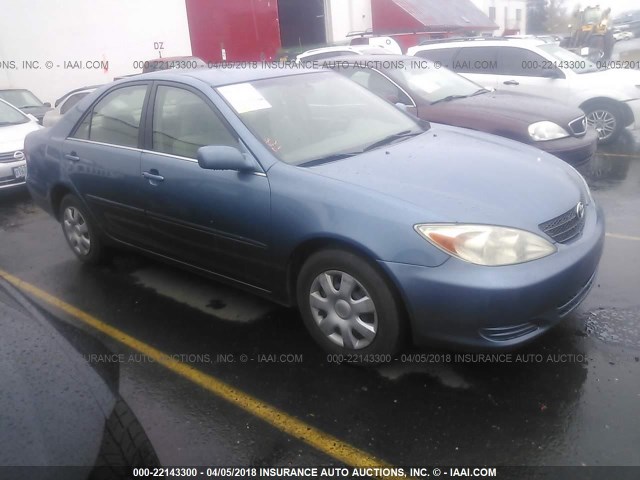 4T1BE32K13U768413 - 2003 TOYOTA CAMRY LE/XLE/SE ლურჯი ფოტო 1