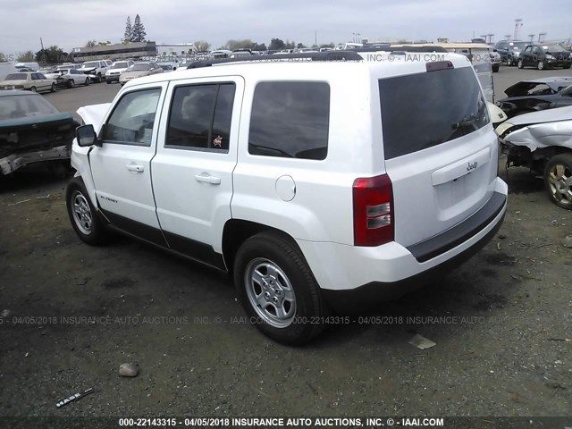 1C4NJPBA4DD186478 - 2013 JEEP PATRIOT SPORT WHITE photo 3