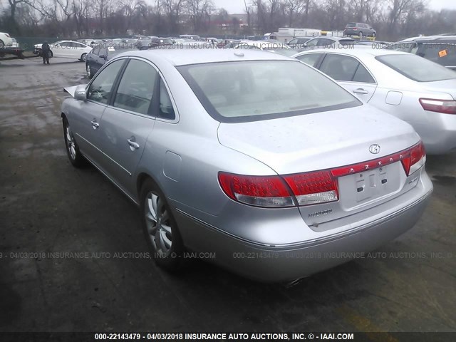 KMHFC46F38A309323 - 2008 HYUNDAI AZERA SE/LIMITED SILVER photo 3