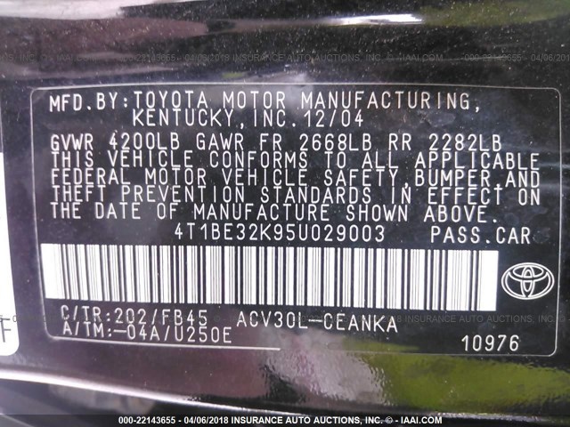 4T1BE32K95U029003 - 2005 TOYOTA CAMRY LE/XLE/SE შავი ფოტო 9