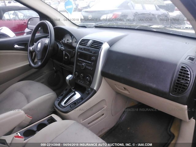 5GZCZ33D66S851637 - 2006 SATURN VUE WHITE photo 5