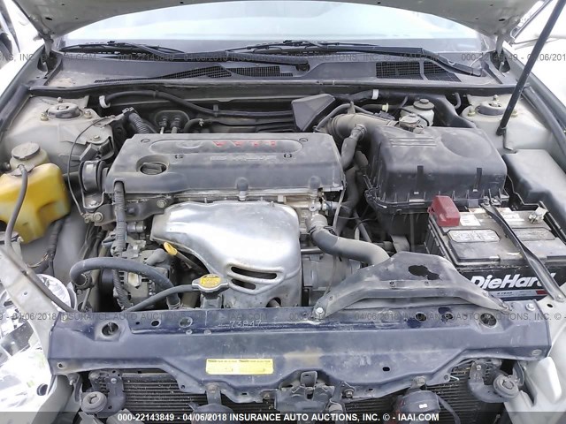 JTDBE32K040271382 - 2004 TOYOTA CAMRY LE/XLE SILVER photo 10