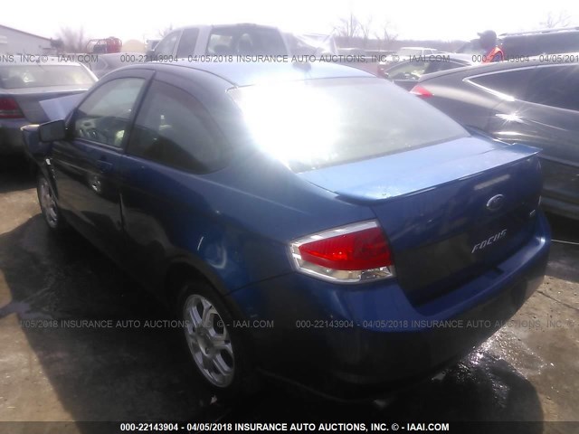 1FAHP33N68W233807 - 2008 FORD FOCUS SE/SEL/SES BLUE photo 3