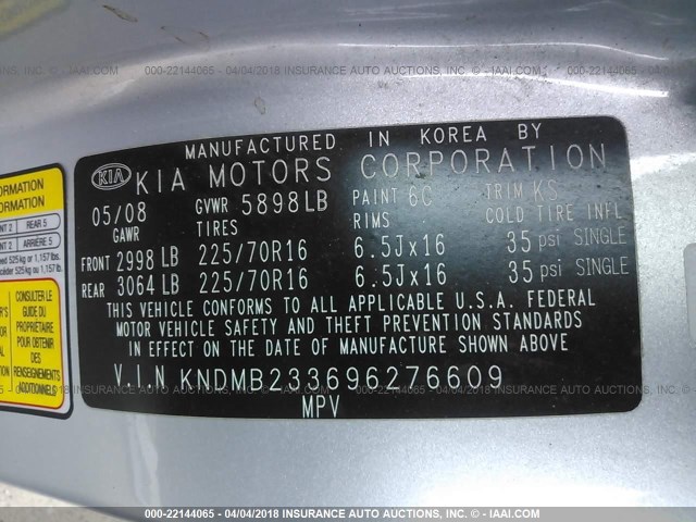 KNDMB233696276609 - 2009 KIA SEDONA EX/LX SILVER photo 9