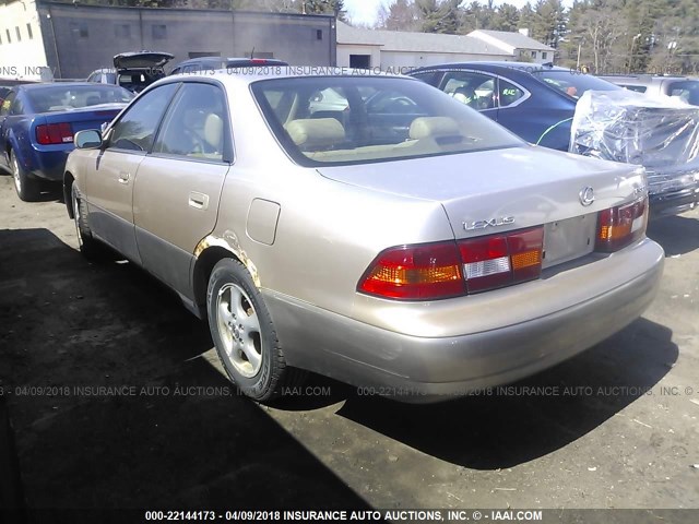 JT8BF22G1V5008811 - 1997 LEXUS ES 300 TAN photo 3