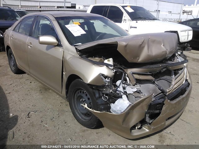 4T1BF3EK6BU723832 - 2011 TOYOTA CAMRY SE/LE/XLE GOLD photo 1