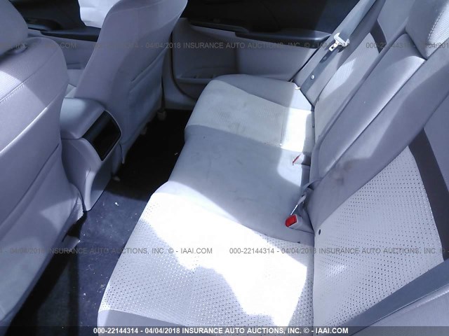 4T4BF1FK1CR255048 - 2012 TOYOTA CAMRY SE/LE/XLE GRAY photo 8