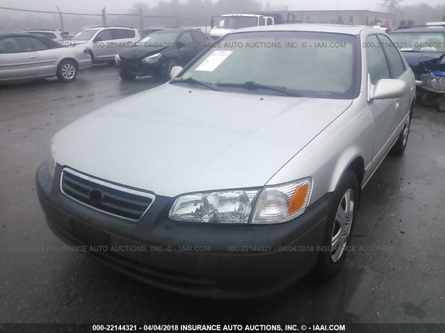 4T1BG22K71U861261 - 2001 TOYOTA CAMRY CE/LE/XLE 银色 照片 2