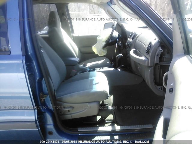 1J4GL48K95W525494 - 2005 JEEP LIBERTY SPORT Mavi foto 5