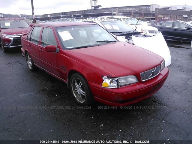 YV1LS5539W2476567 - 1998 VOLVO S70 RED photo 1