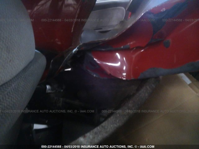 KNAFB121535272676 - 2003 KIA SPECTRA LS 红色 照片 8