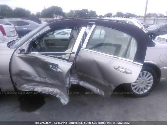 1LNHM81W23Y613635 - 2003 LINCOLN TOWN CAR EXECUTIVE Champagne photo 6